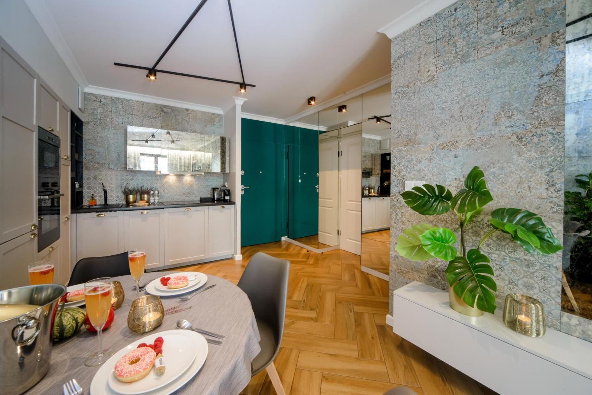 Maya'S Flats & Resorts 34 - Chmielna 73 Gdańsk Eksteriør bilde